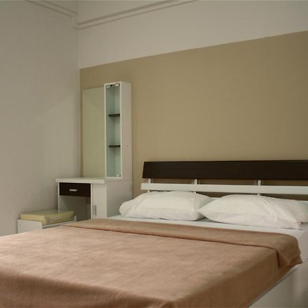 Baanbudsarin Apartment Сингбури Экстерьер фото